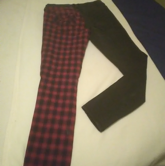 Royal bones Daang Goodman - Picture 1 of 2